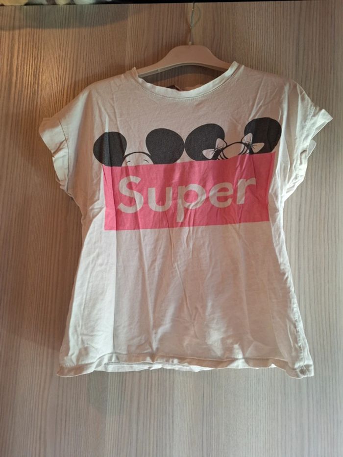 T-shirt minnie super un peu user