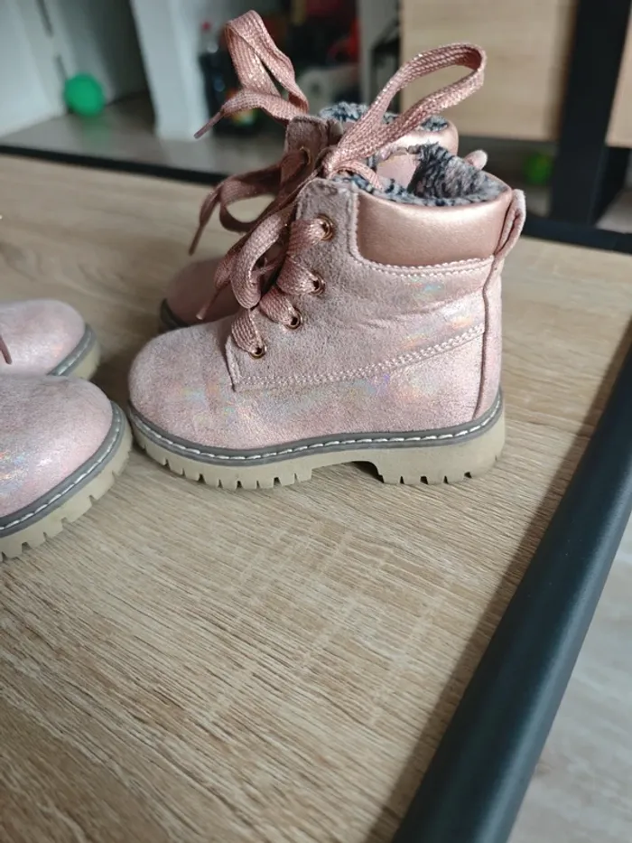 2 paires de bottines taille 22 - photo numéro 3