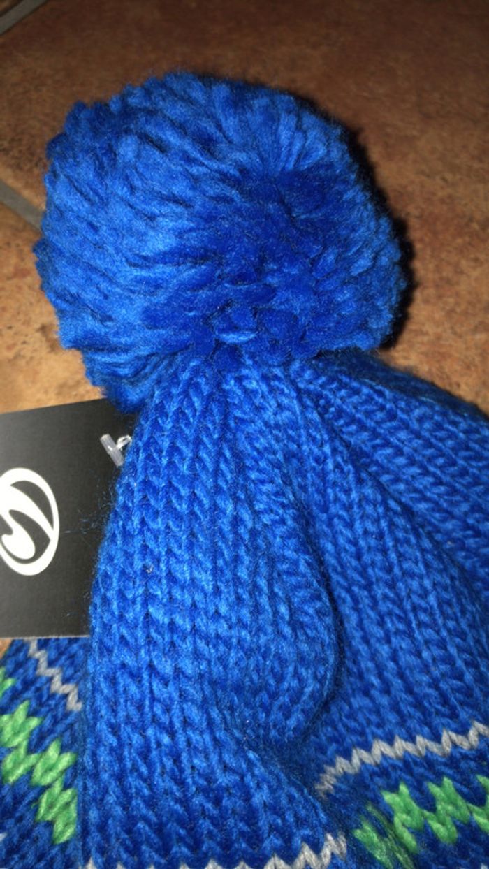 Go sport bonnet neuf - photo numéro 5