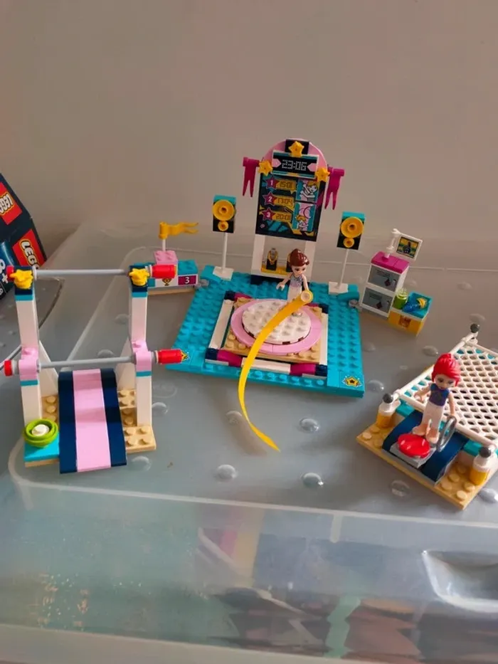 Lego Friends le spectacle de gymnastique - photo numéro 2
