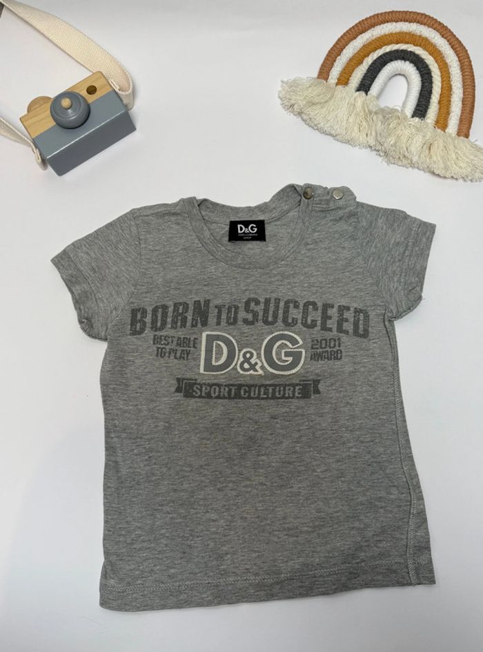 T-shirt Dolce & Gabbana bébé garçon taille 12-18 mois