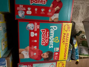 Pampers taille 6 pants