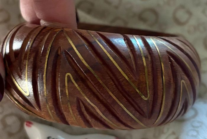 Bracelet jonc épais en bois sculpté vintage - photo numéro 6