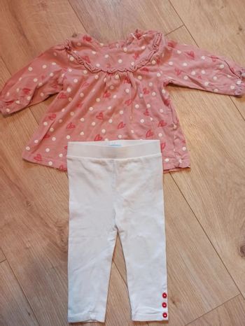 Ensemble leggings et t-shirt manche longue