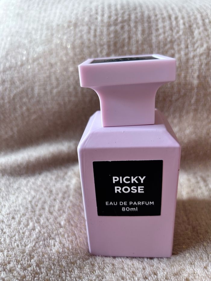 Parfum Dubaï Picky Rose - photo numéro 4