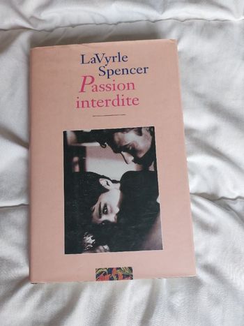 Livre titre Passion interdite
