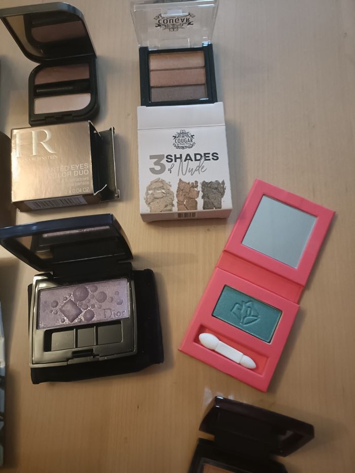 Lot de 8 petites palettes UD, Dior, Lancôme et HR - photo numéro 4