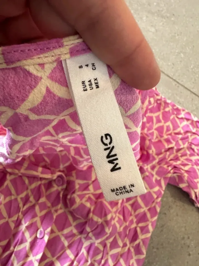 Haut rose Mango, taille S, très bon état - photo numéro 2