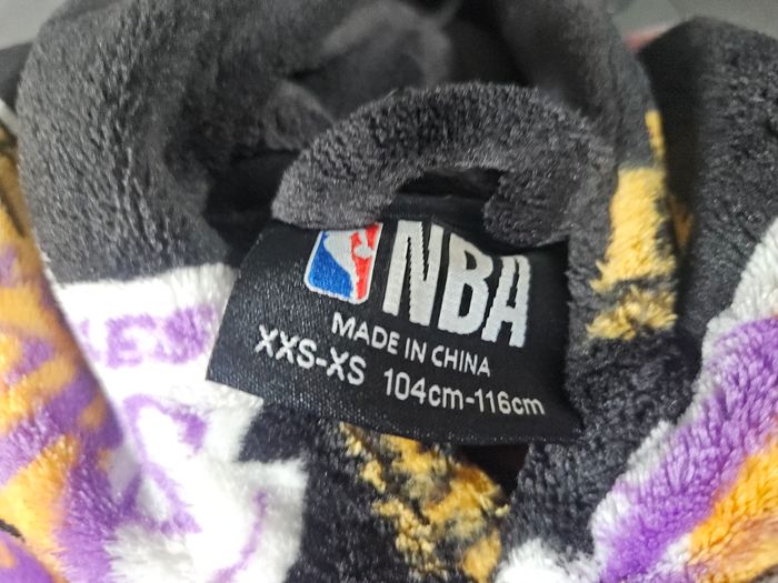 Sweat à capuche/ poncho NBA – Los Angeles Lakers (enfant) - photo numéro 3