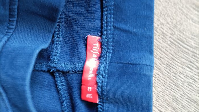 Pantalon fille 8 ans - photo numéro 2