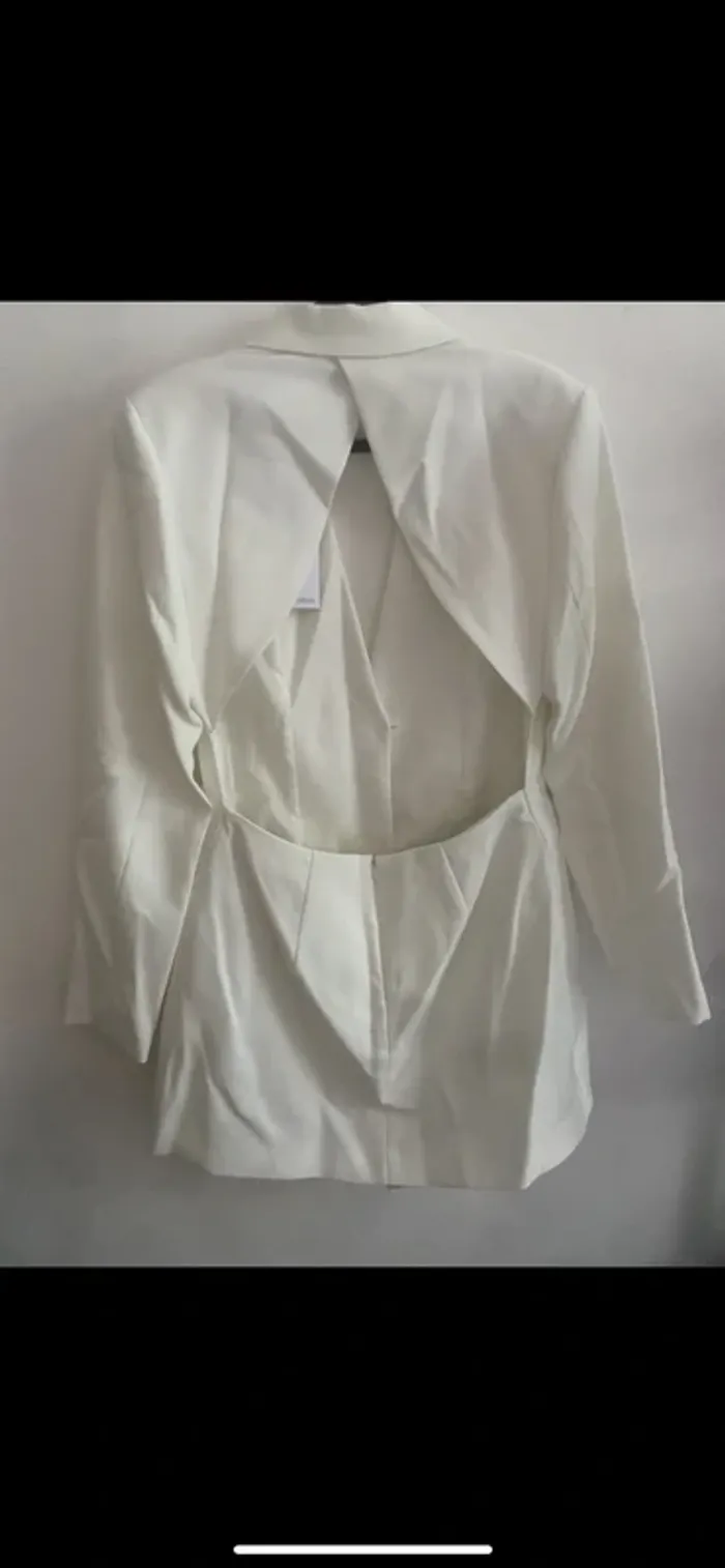 Combi short blanc dos nu - photo numéro 2