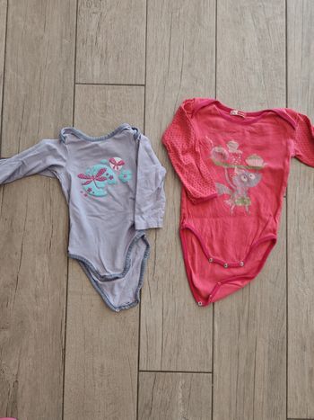Lot de 2 bodys manches longues 2 ans