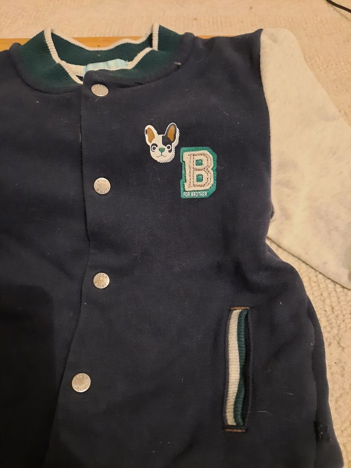 Gilet bebe - photo numéro 2