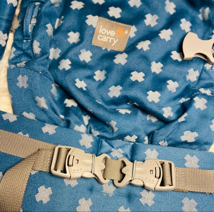 Porte bébé physiologique Love and carry - photo numéro 5