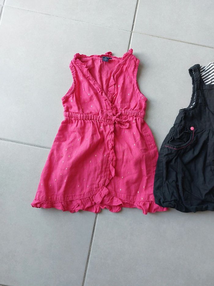 Lot 2 robes - photo numéro 2