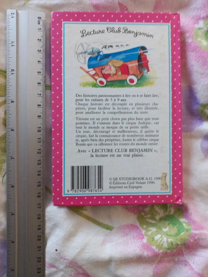 Livre Titoune le petit clown - photo numéro 2
