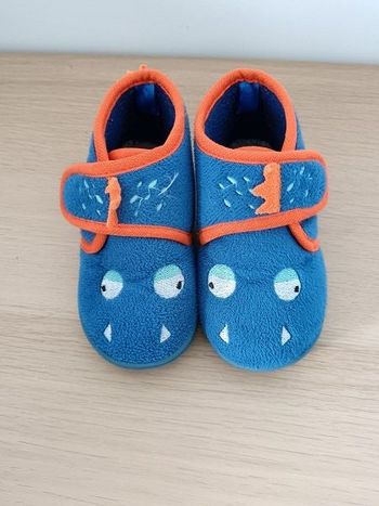 Chaussons garçon P 23