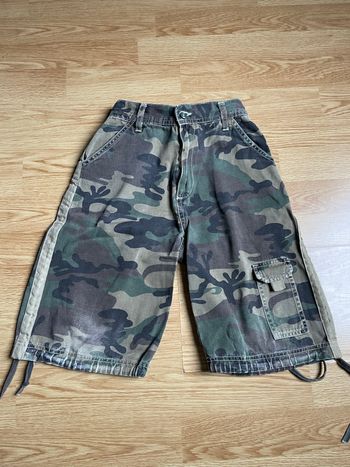 Bermuda militaire taille 8 ans