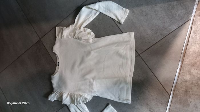 Haut fille 12 ans beige avec volants kiabi - photo numéro 2