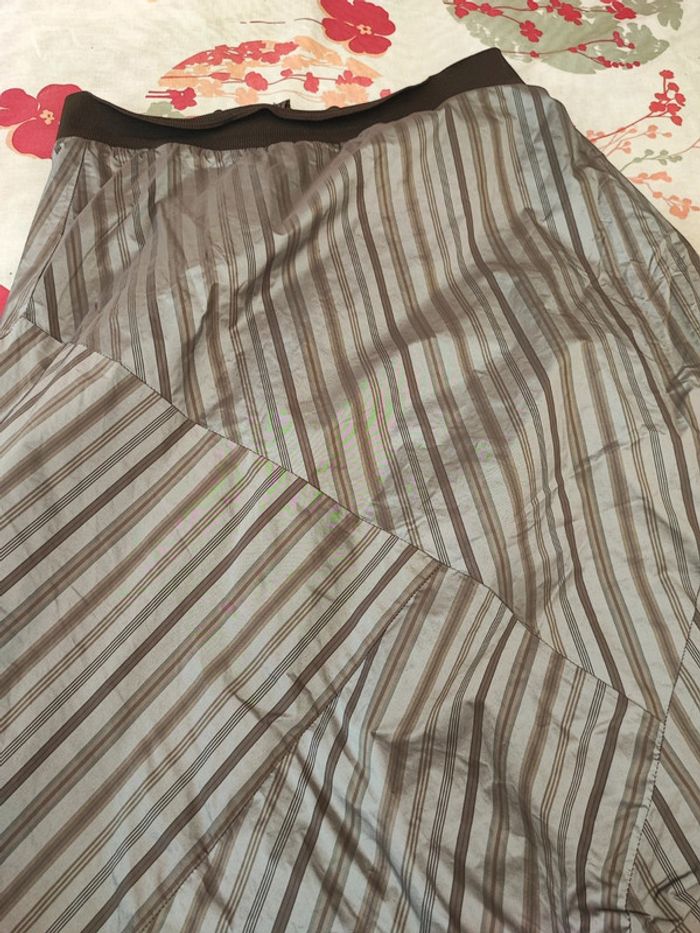 Jupe mi longue - photo numéro 2