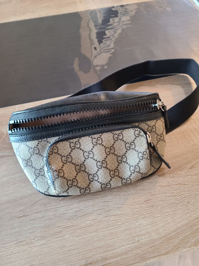 Vend sacoche banane bandoulière