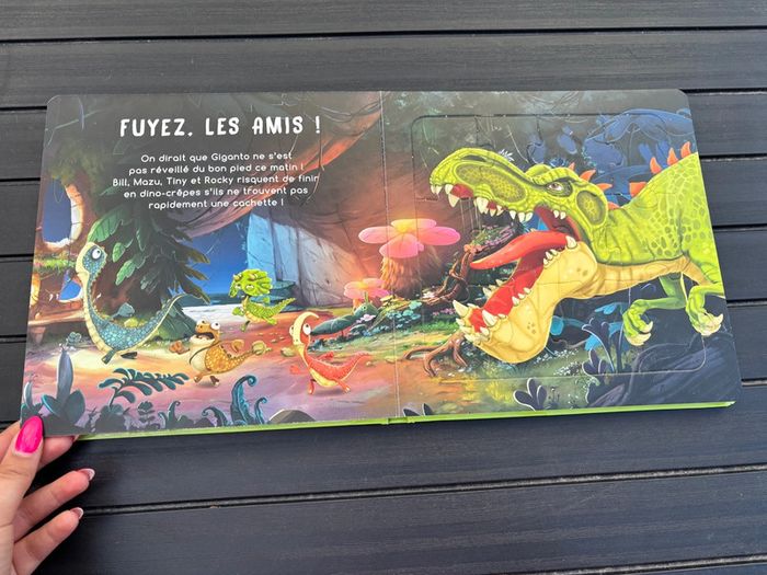 🌺Mon livre puzzle Gigatosaurus🌺 - photo numéro 4