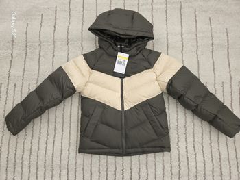 Veste doudoune  garçon Nike neuve 