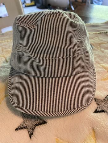 Casquette Mes petits cailloux 41/43 neuf