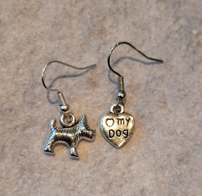 Boucles d'oreilles chien