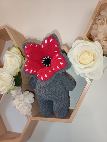 Peluche Démogorgon faite main – Crochet / Amigurumi