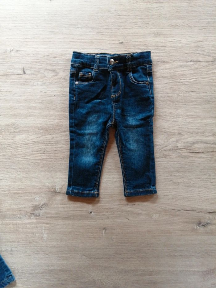 4 pantalons 12 mois - photo numéro 5