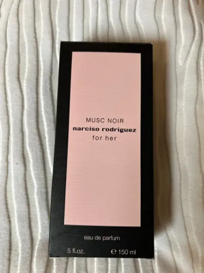 Parfum narciso Rodriguez 150 ml - photo numéro 4