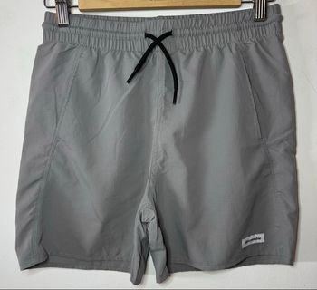 Short gris Abercrombie 