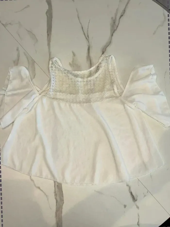 Top blanc à dentelles - taille S