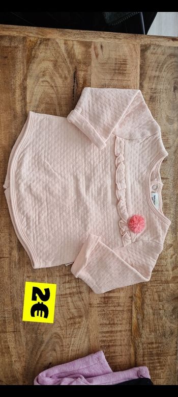 Pull.6 mois