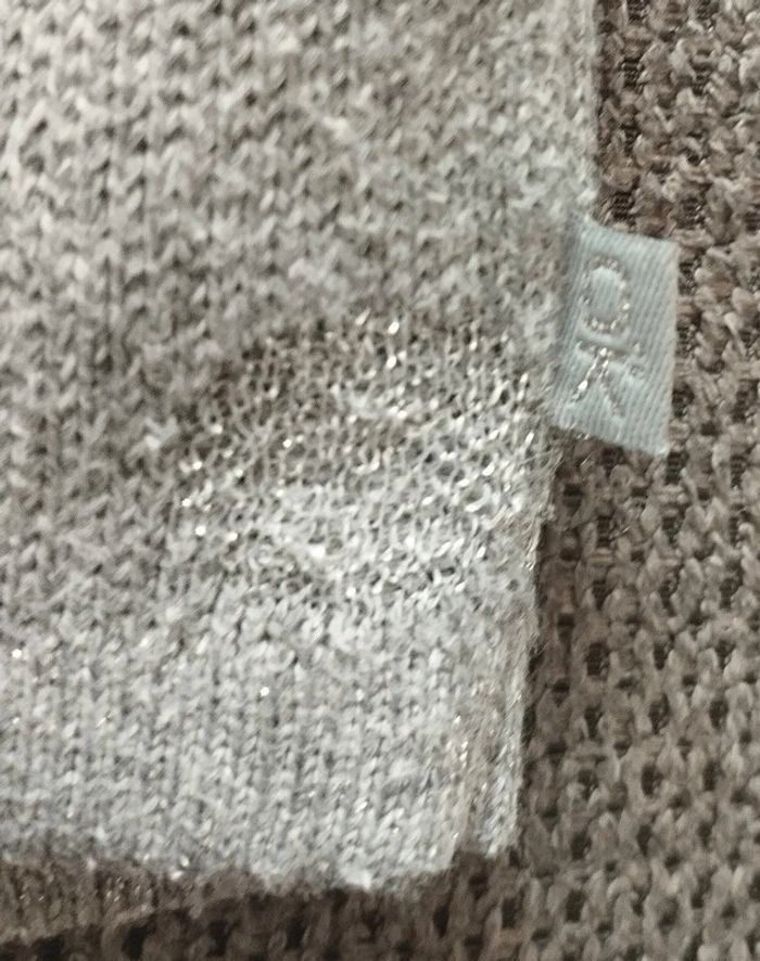 Beau petit pull à pois - photo numéro 3