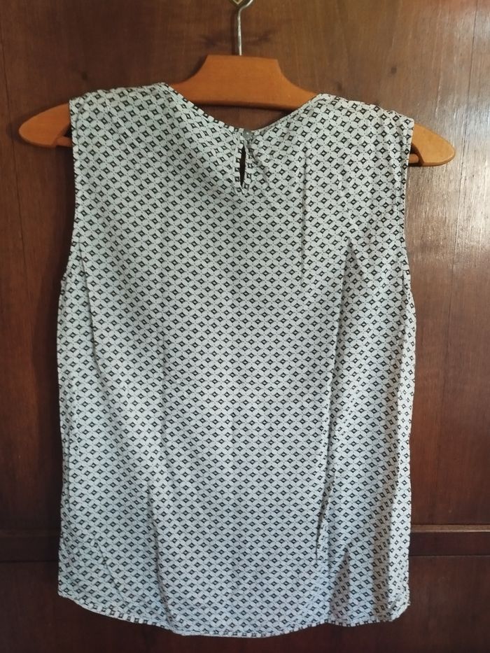 ♢ Blouse - blanche et noir sans manche - Taille 38 - Promod ♢ - photo numéro 3