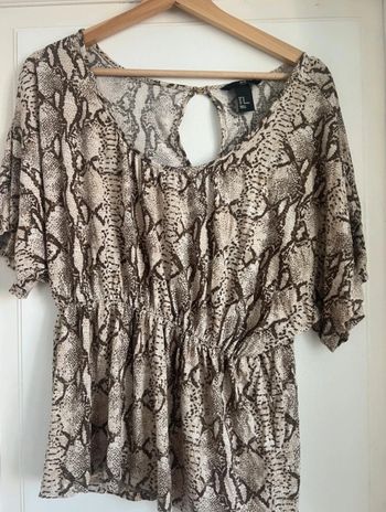 Haut H&M léopard taille M