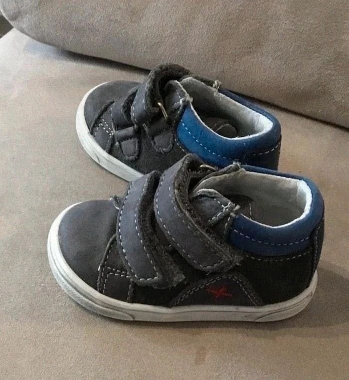 Chaussures taille 18 Pat et Ripaton