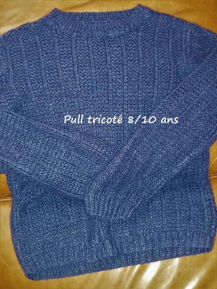 Pull tricoté 8/10 ans