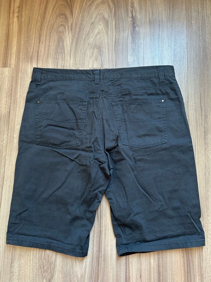 Short gris uni Homme In Extenso Tailles 44-46 - photo numéro 5