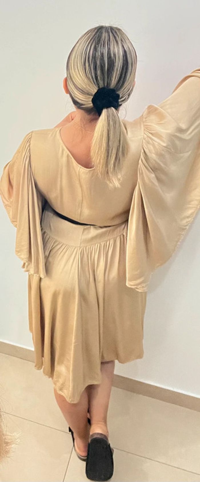 💛Robe fluide ample moutarde Taille unique - photo numéro 6