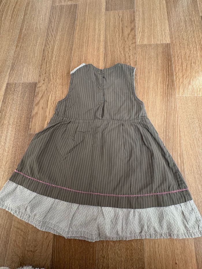 robe grise - photo numéro 2