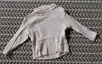 Tee-shirt beige col roulé manches longues