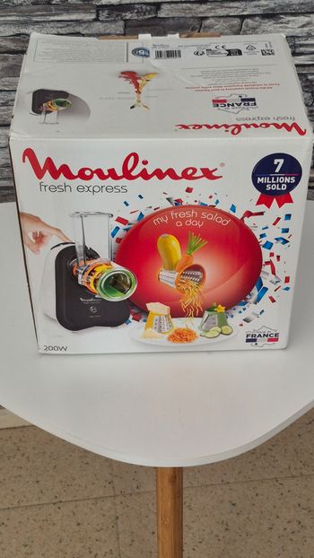 Robot Moulinex électrique neuf 