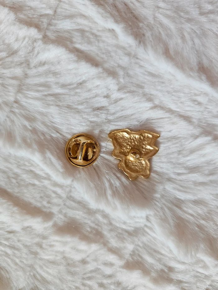 Pin's nounours vintage - photo numéro 3