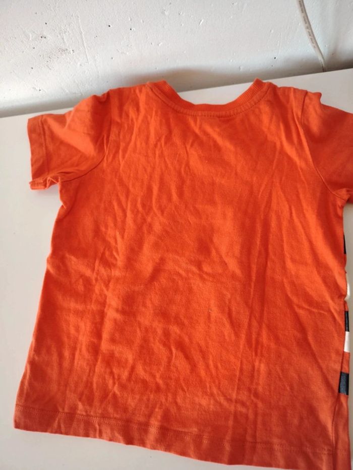 Lot de 2 t-shirts 24 mois - photo numéro 6