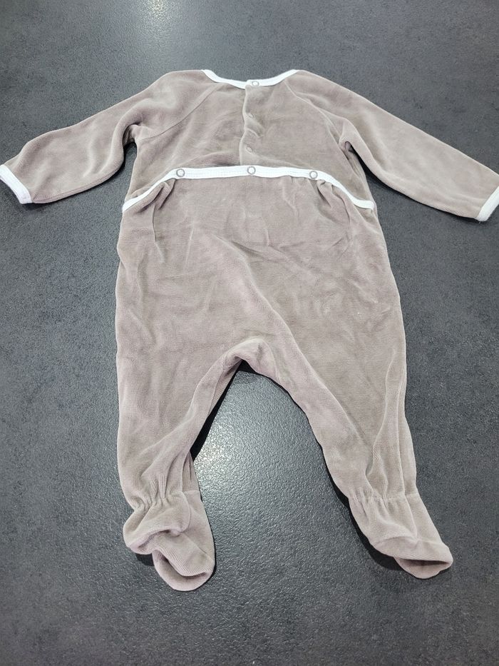 Pyjamas - photo numéro 2