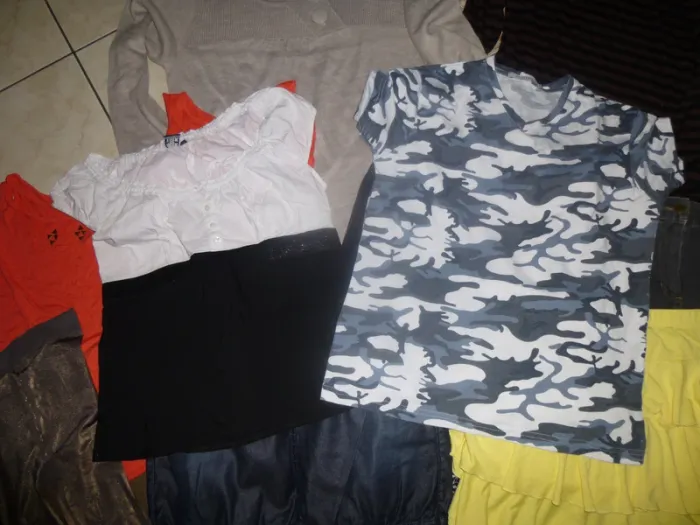 lot pantalon robe jupe pull tee-shirt chemise tunique 44 / 46 - photo numéro 5
