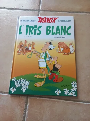Bd Astérix tome 40 L'iris blanc